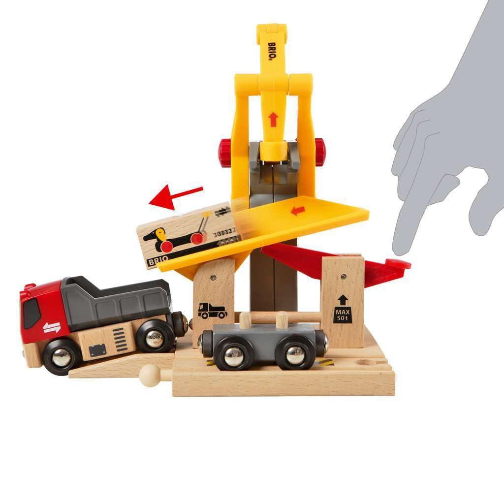 BRIO World ramp track section expands play and off-track action