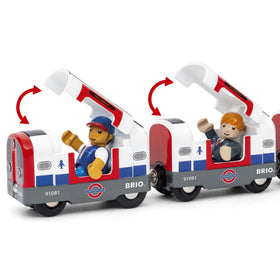 BRIO World underground sign detail for clear routes and themed play.