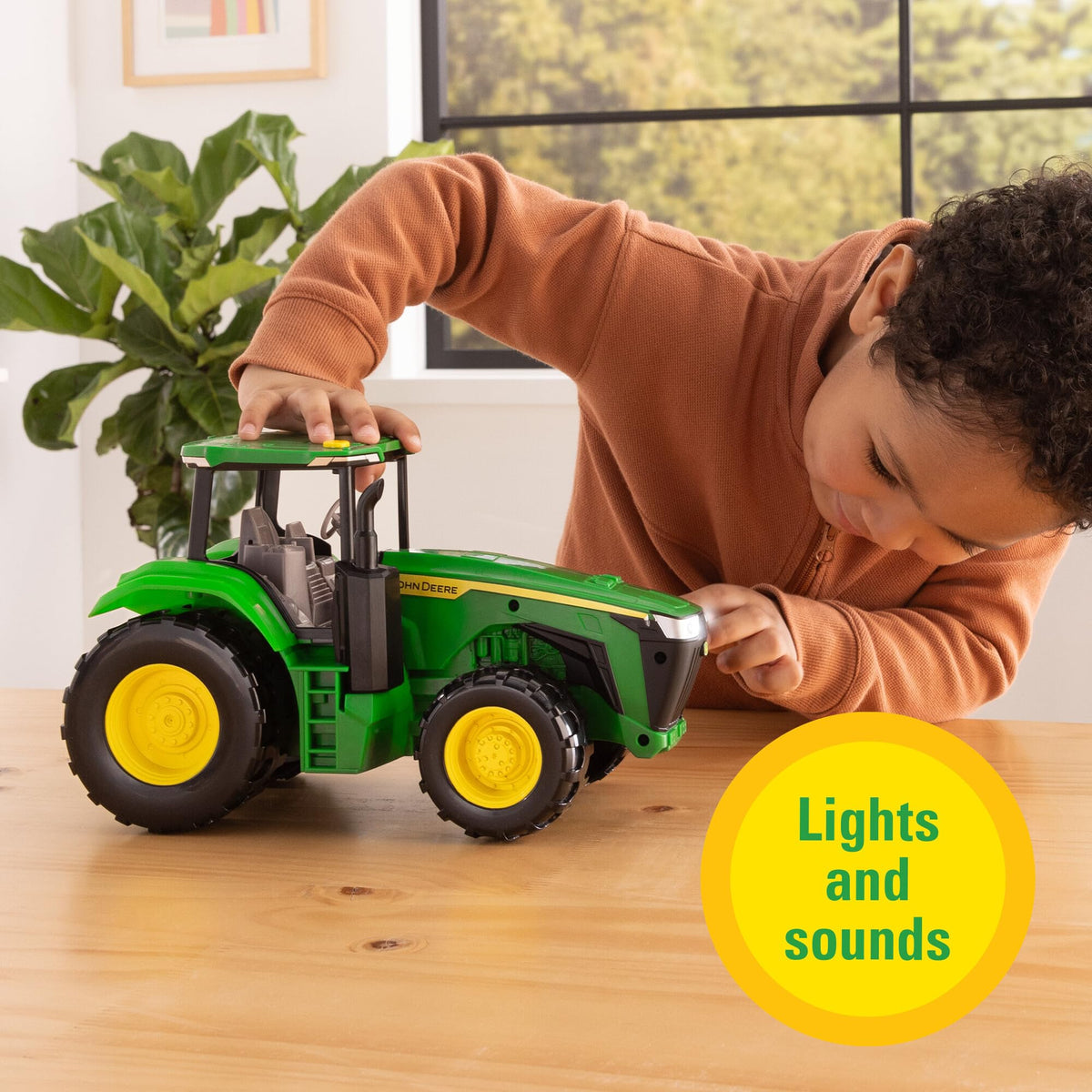 Britains John Deere tractor 12-inch length for sturdy play
