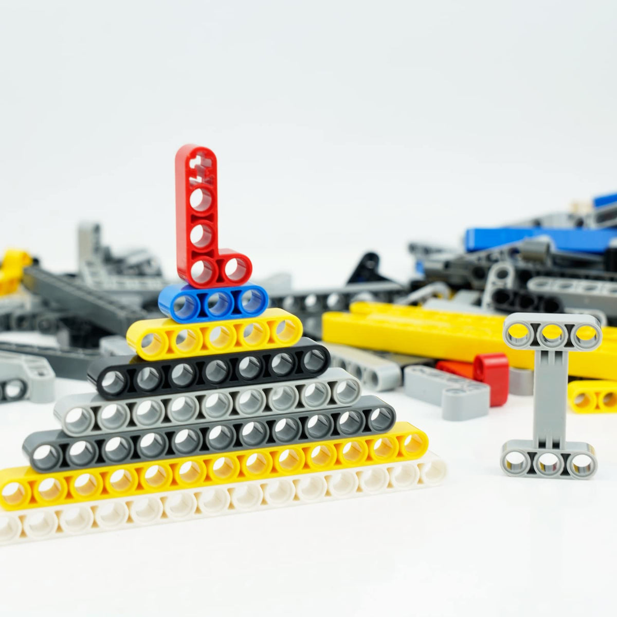 BroTex compatible bricks ensure easy integration with major brands.