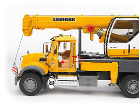 Bruder Mack Granite Liebherr crane truck telescopic jib for adjustable reach