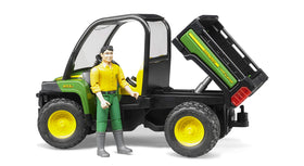 Kingpin steering on Bruder Gator XUV 855D for realistic handling during play