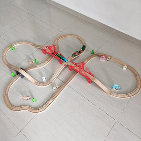 Bunu1492 red connector enables quick, secure track connections.