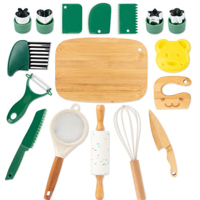 Busy Edition rolling pin supports kid-friendly dough prep and play.