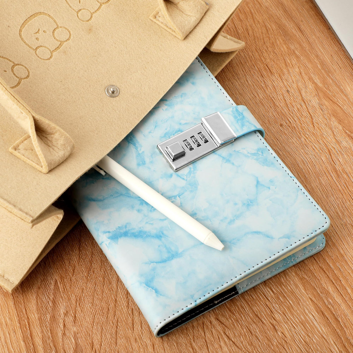 CAGIE Marble Lock Diary blue packaging indicates gift-ready presentation