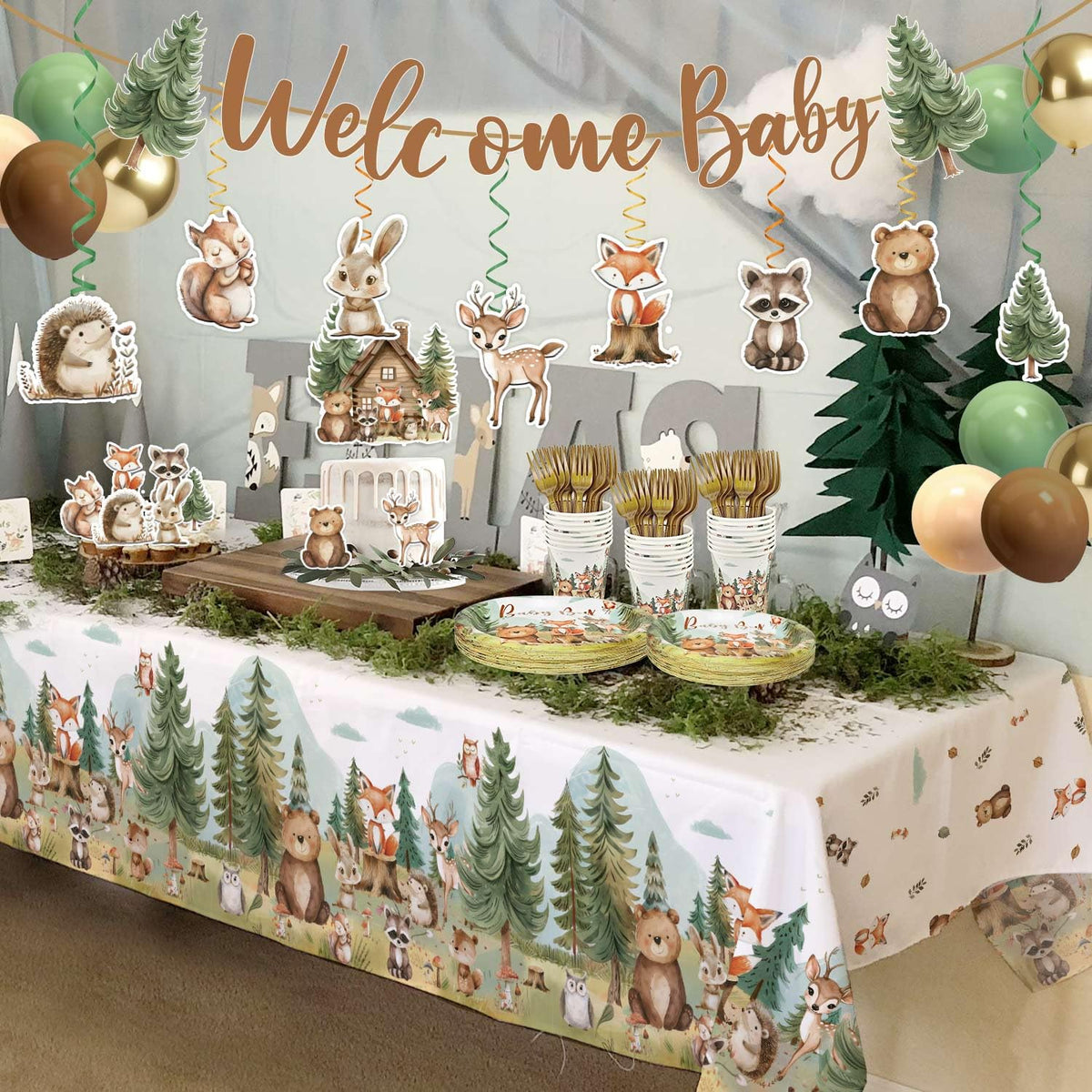 Caisehabu woodland-animals-banner welcoming baby to your woodland-themed party.