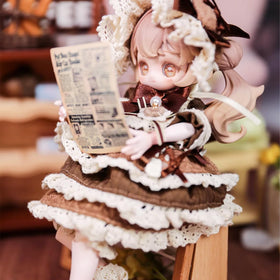 CALEMBOU BJD antique-inspired costume reflects vintage elegance in detail.
