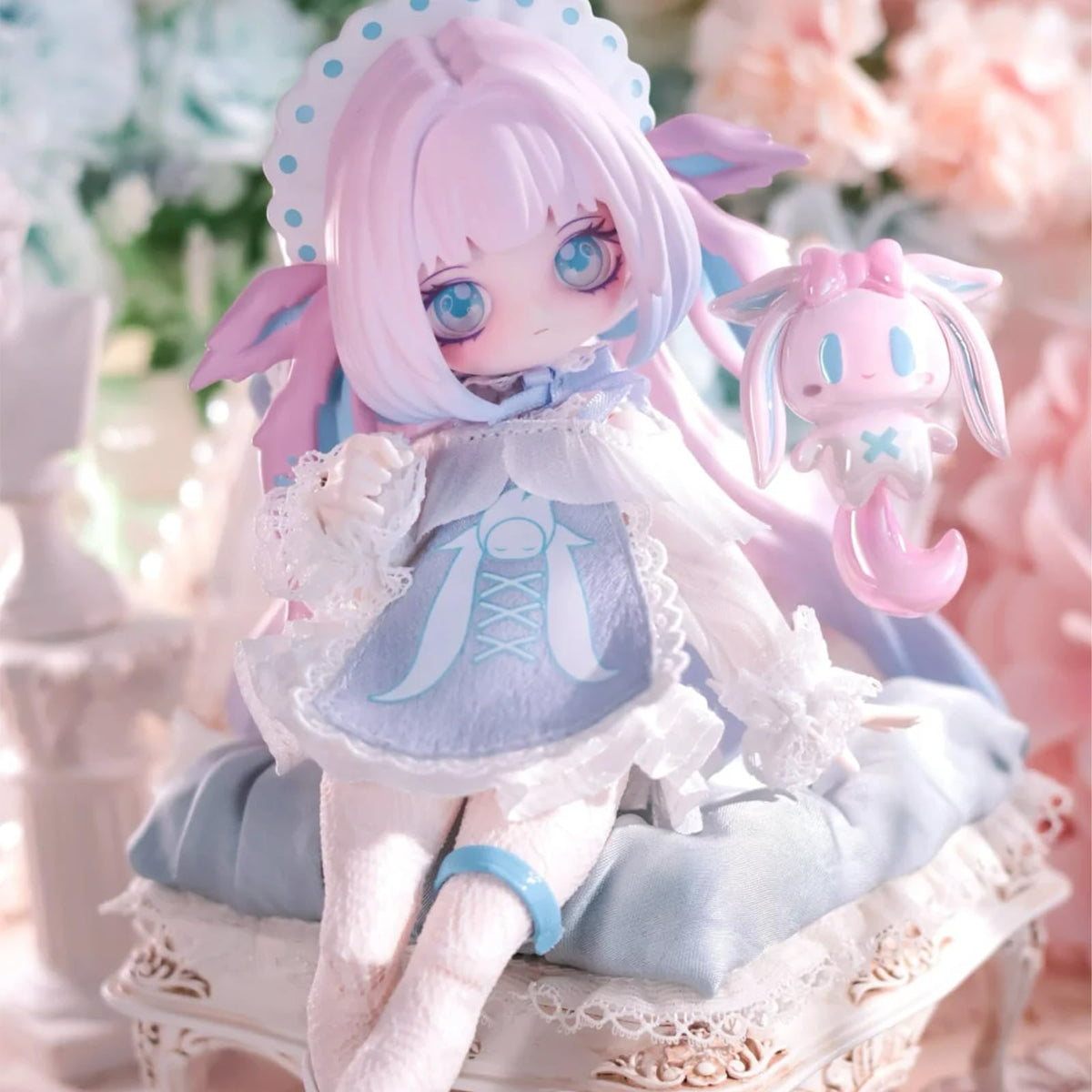 CALEMBOU Lulu Elf 8-inch dress detail highlights craftsmanship.