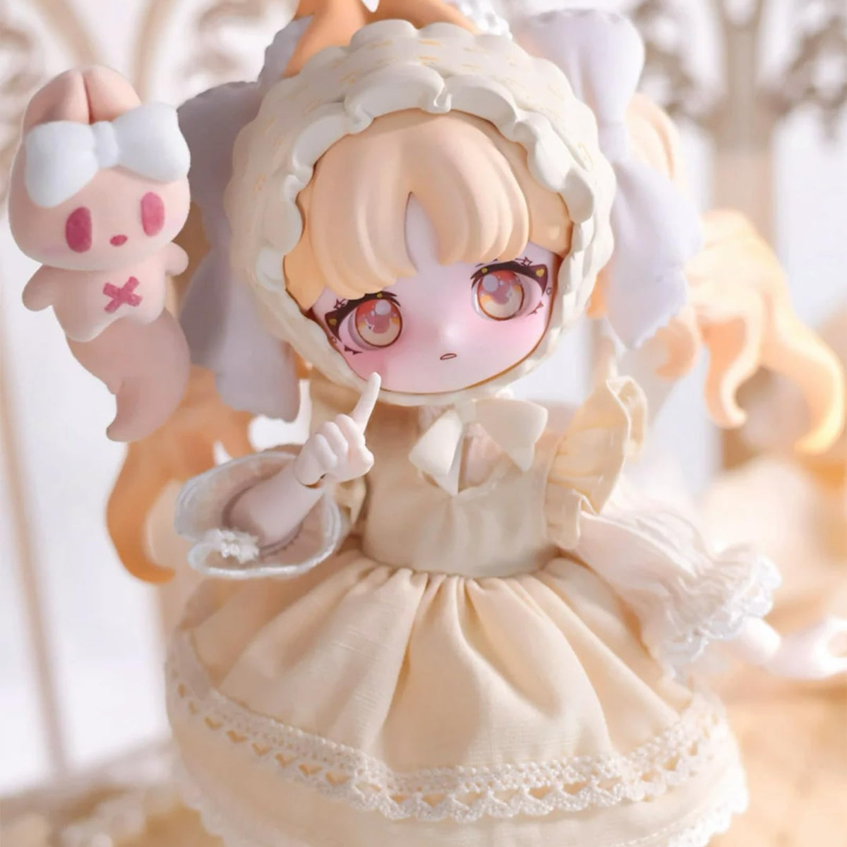 CALEMBOU Lulu Elf 8-inch joints enable dynamic posing in scenes.