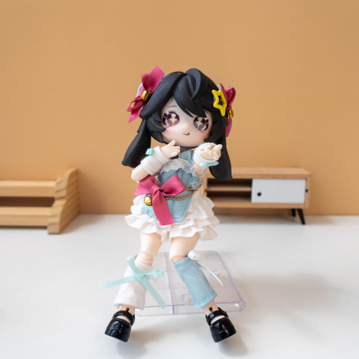 CALEMBOU Jumping Moon Time Rabbits blind box creates exciting unboxing suspense.