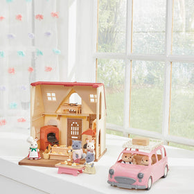 Calico Critters oven with rotating knob enables interactive baking