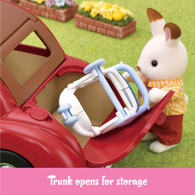 Trunk storage keeps stroller when packing for trips.