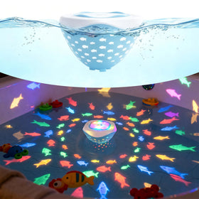 Cambk waterproof bathtub light for kids floating on water creates a calming bath ambiance.