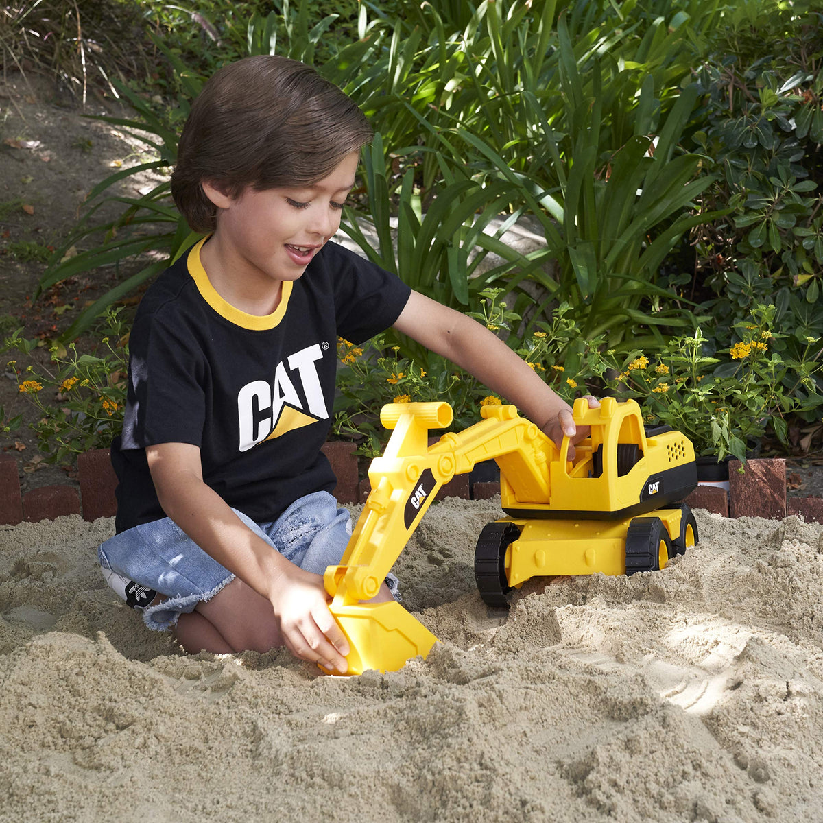 CAT Construction toy for indoors and outdoors supports versatile play and easy cleanup.