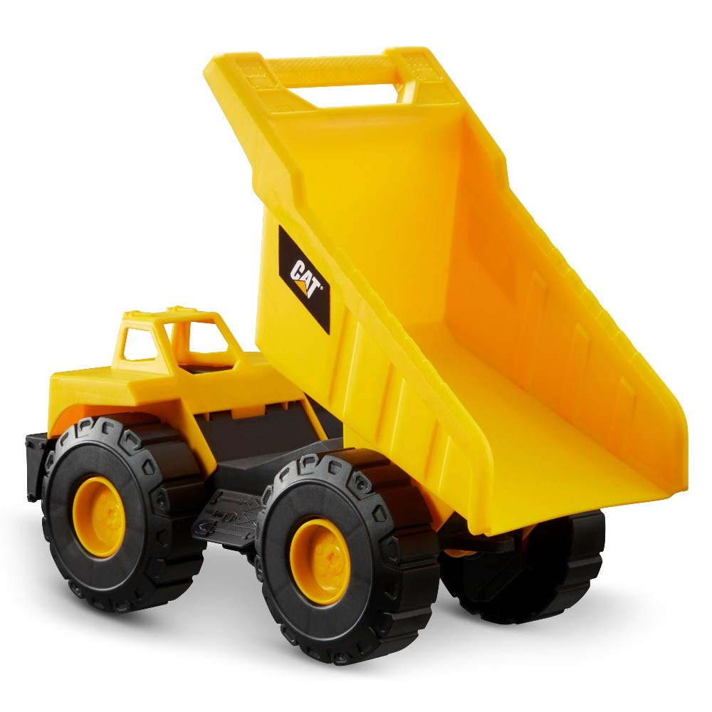 CAT Construction Tough Rigs 15-inch scale model supports collaborative play with siblings.