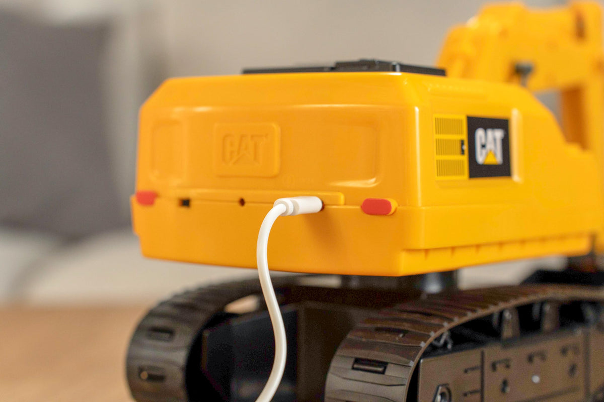 CAT Power Excavator Digger RC designed for indoor and outdoor play