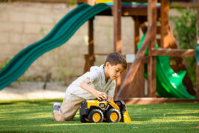 CAT Real Steel Max Wheel Loader durability emphasizes tough, long-lasting play on multiple surfaces.