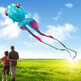 Catch&Hunt packaging content includes kite, bag, handle wheel, tails, and manual