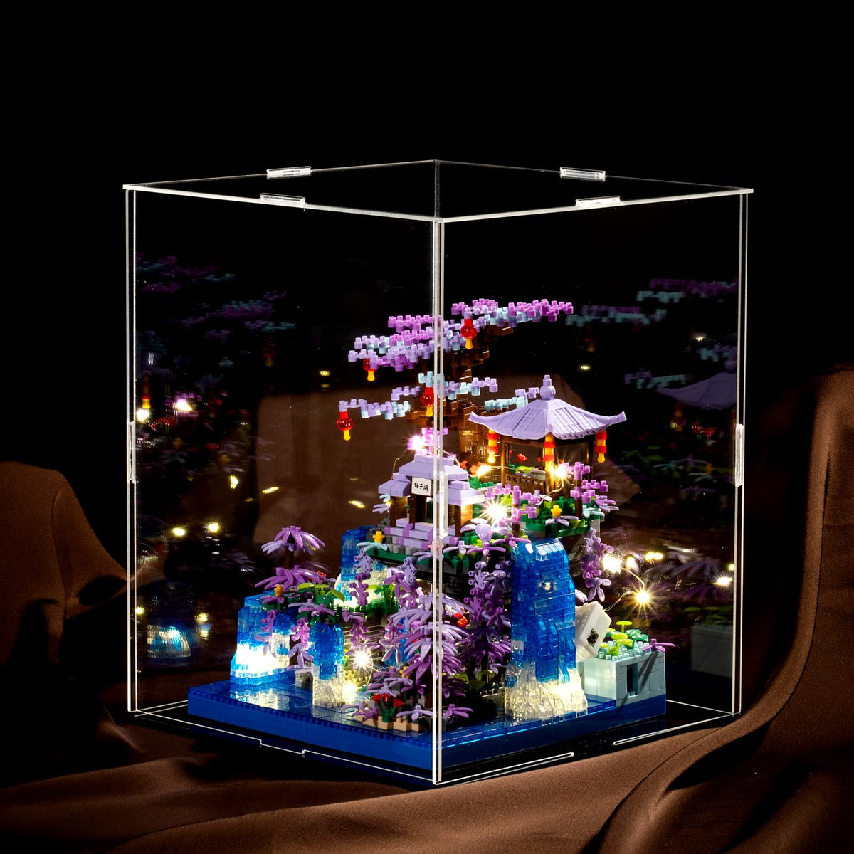 CAXIMSY Peach Blossom Pond transparent cover protects and showcases details.
