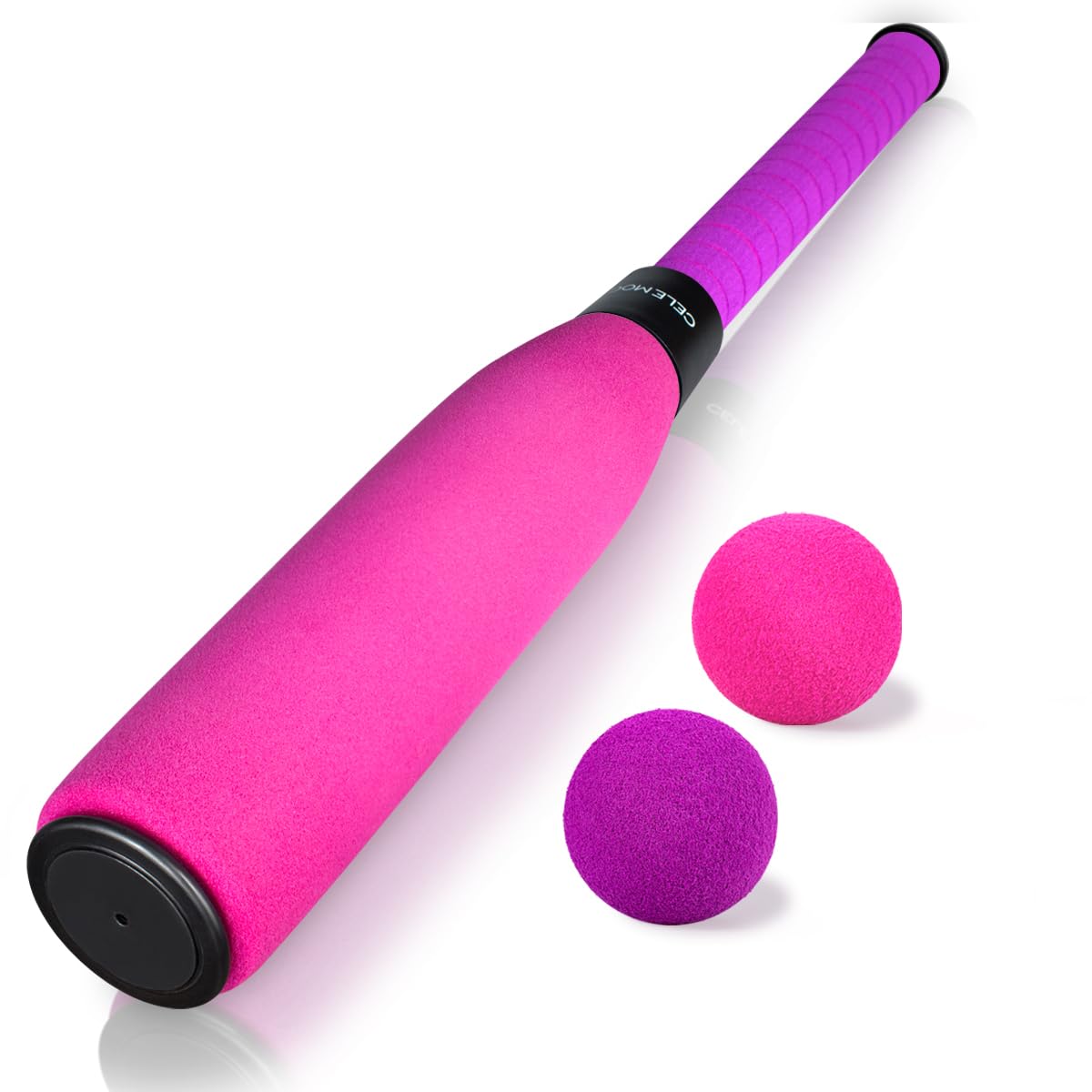 CeleMoon carry bag keeps bat and balls organized during trips