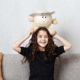 Educational tag on Saturn Buddy sparks space curiosity at playtime.