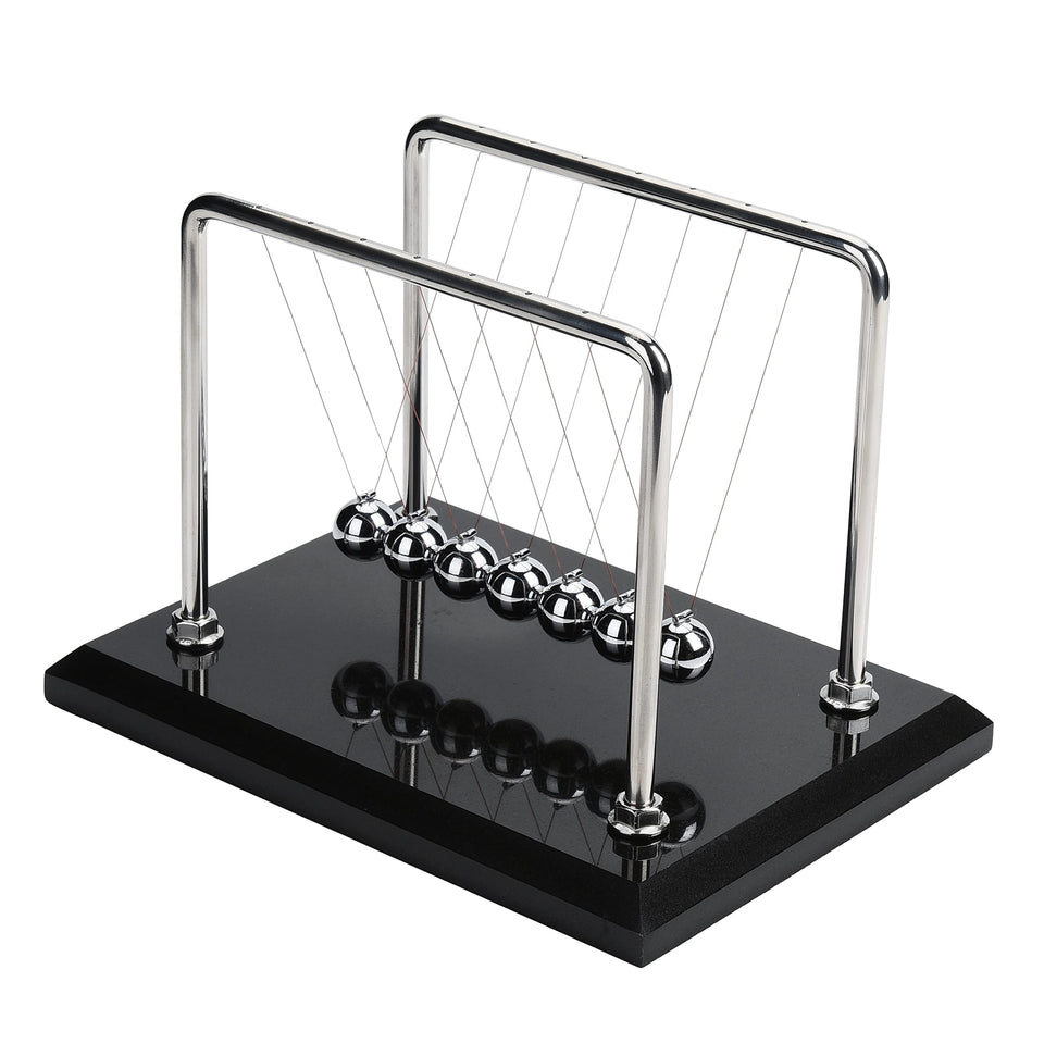 CERROPI Newton cradle with seven balls arranged on a desk for focused relaxation