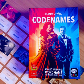 CGE Codenames 2nd Edition box art highlighting components