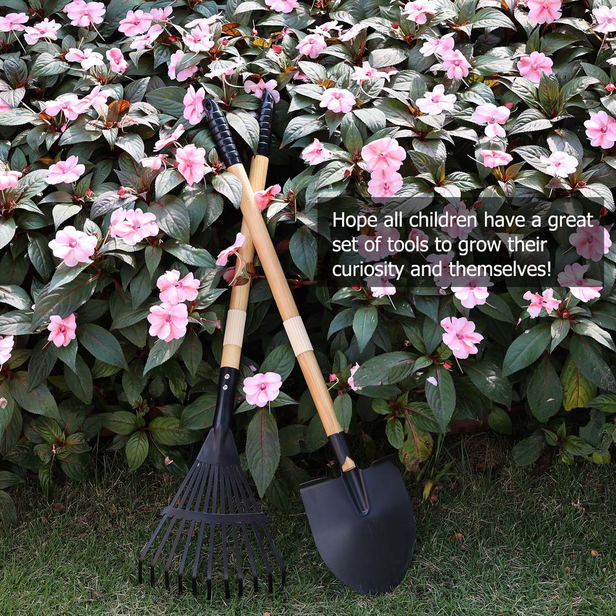 CHEERBANK garden tool set makes a great outdoor gift for kids