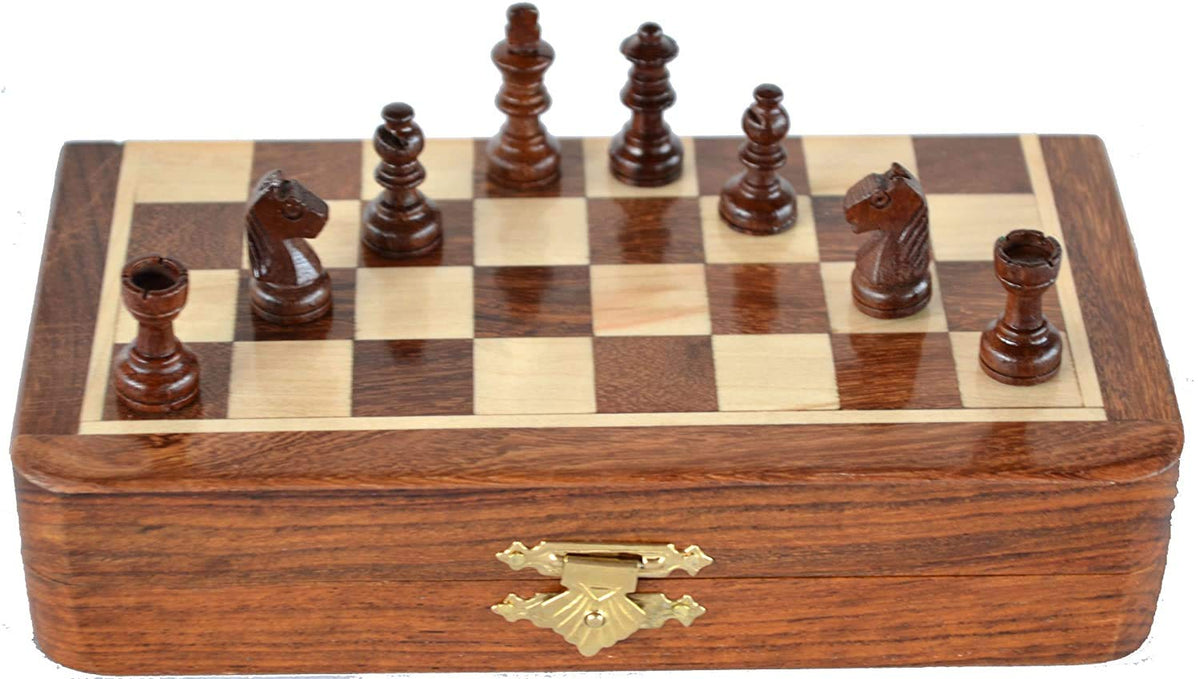 ChessBazar two-player setup ideal for on-the-go matches.