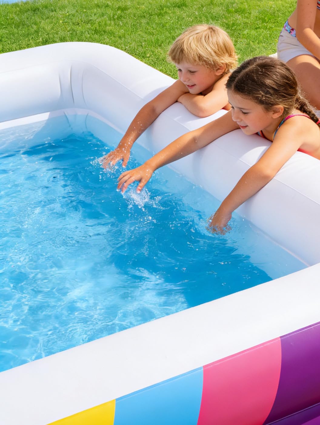 CHICLIST 3-in-1 design converts to ball pit or sand pool.