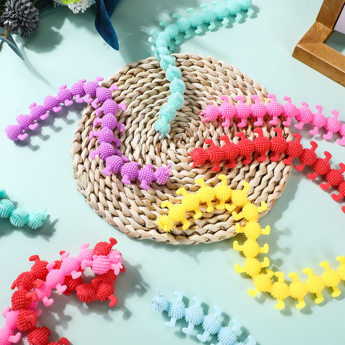 Chivao worm-stretchy-toy made with odor-free TPR material for safe handling.