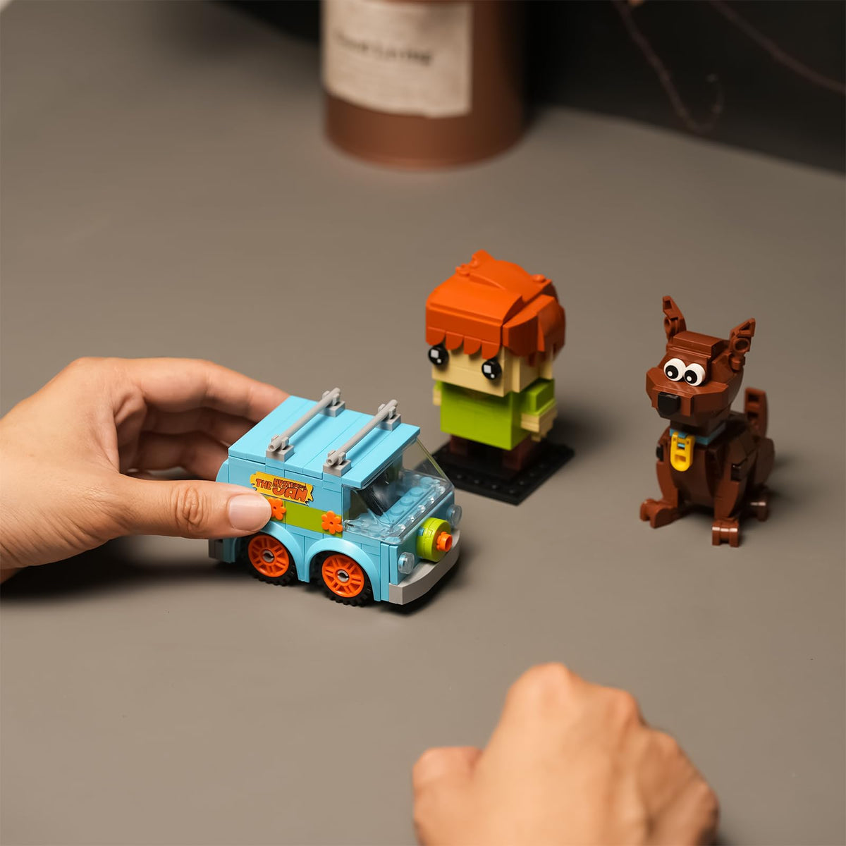 CHUANGPIN mysterious van car model ideal for display.