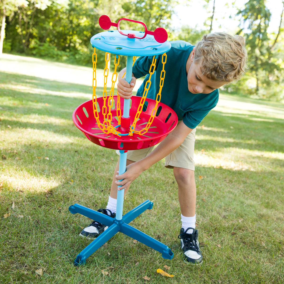 Chuckle & Roar spinner doubles as a convenient carry handle.