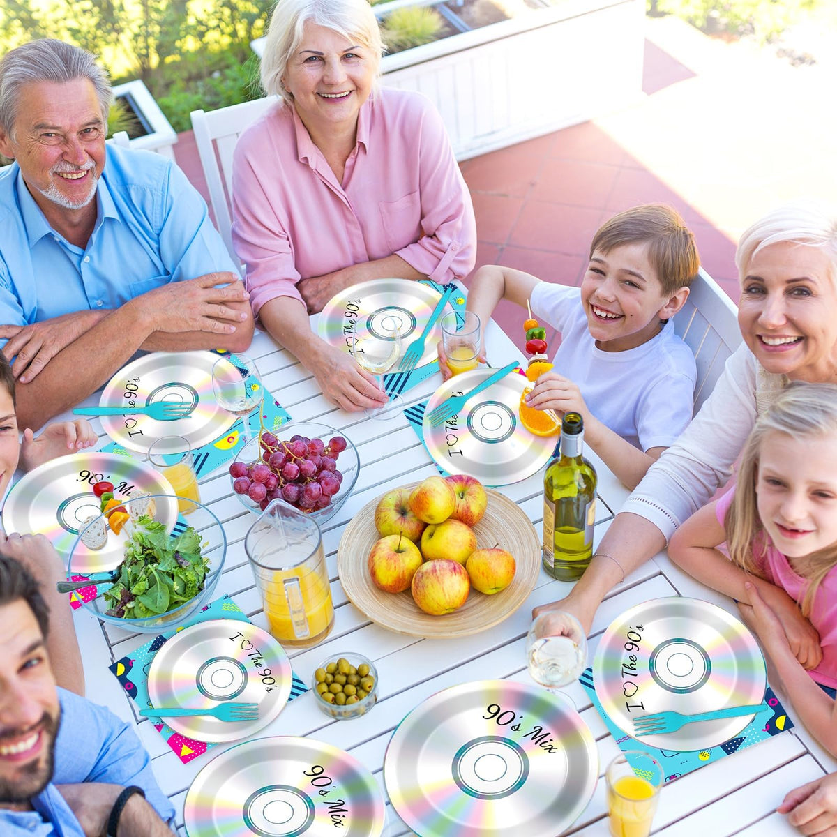 CHUNNIN disposable utensils ensure easy cleanup after the event.