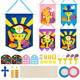 Cinrobiye banner cards with crosses and chalices for First Communion decor