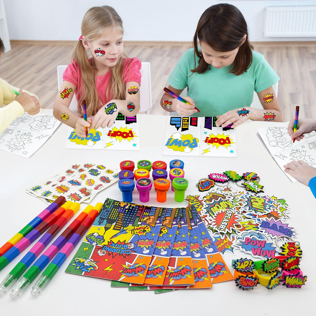 Cinrobiye rings as wearable, fun party prizes for children
