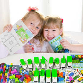 Cinrobiye pull-back garbage truck toy encourages active, safe play.