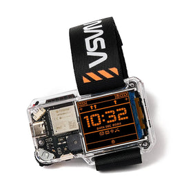 CIRCUITMESS NASA Artemis kit unboxing shows components and guide for learning