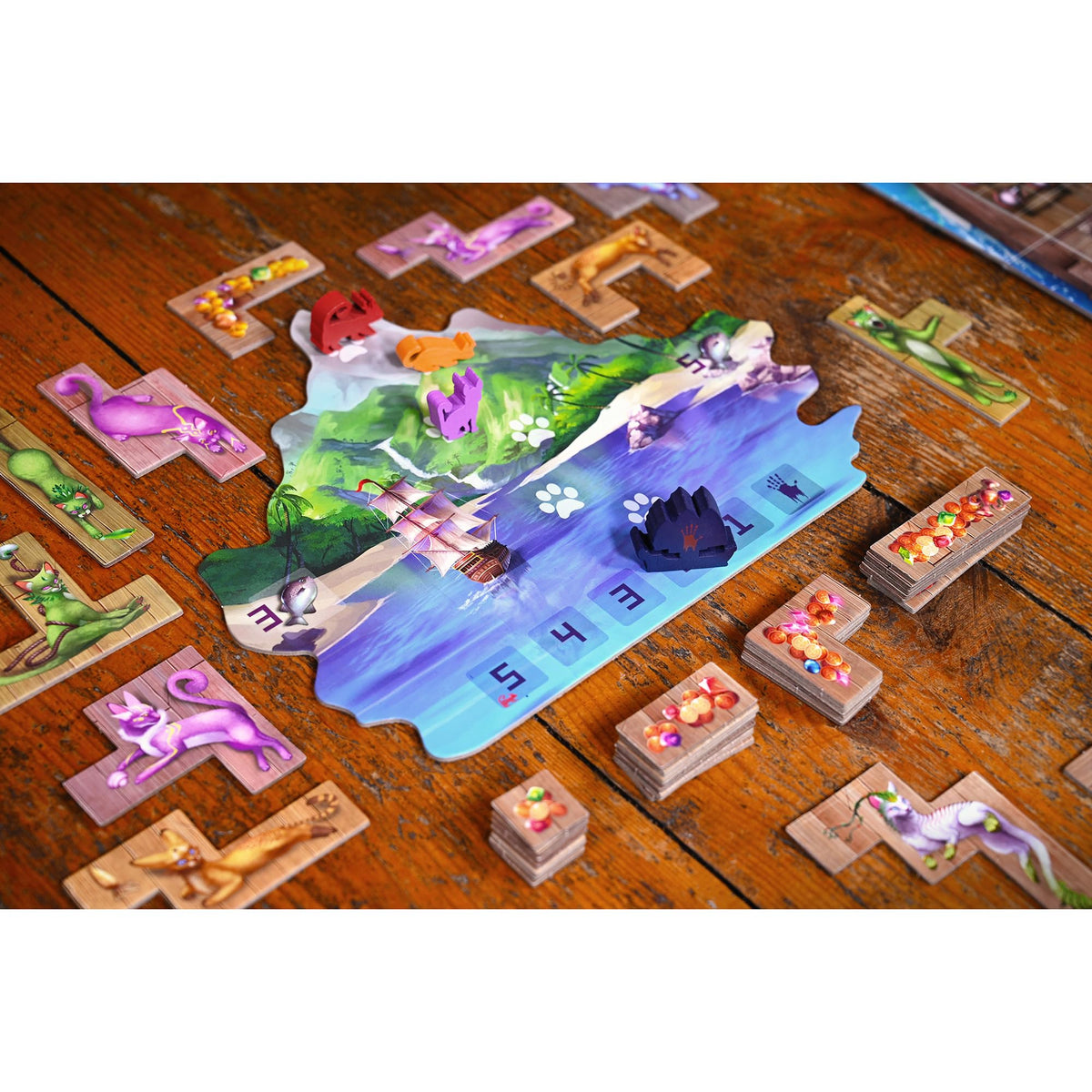 City of Games Isle of Cats: solo and family modes suited for varied playgroups.