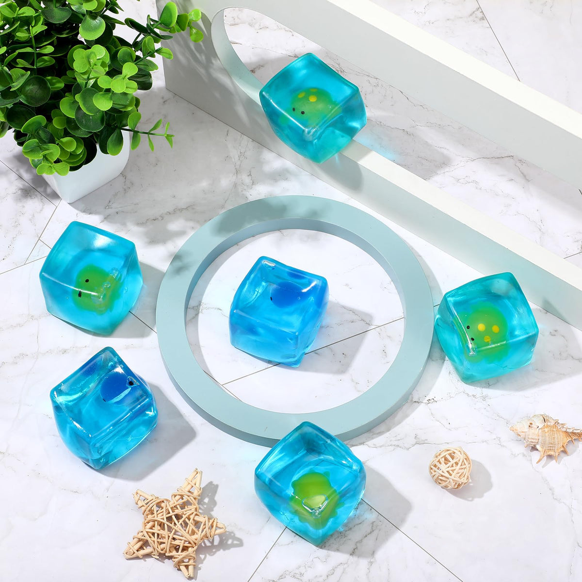 Civaner portable stress cubes designed for travel and quick relief
