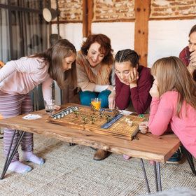 Classic Decor derby race game cards for exciting betting-style play