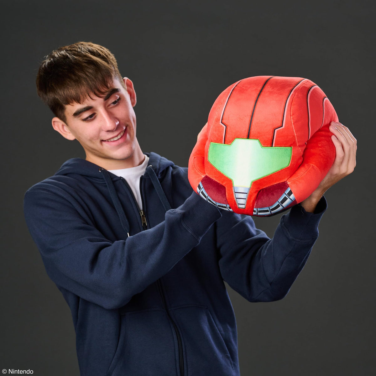 Club Mocchi Mocchi Samus helmet plush makes a great gift for Nintendo enthusiasts.