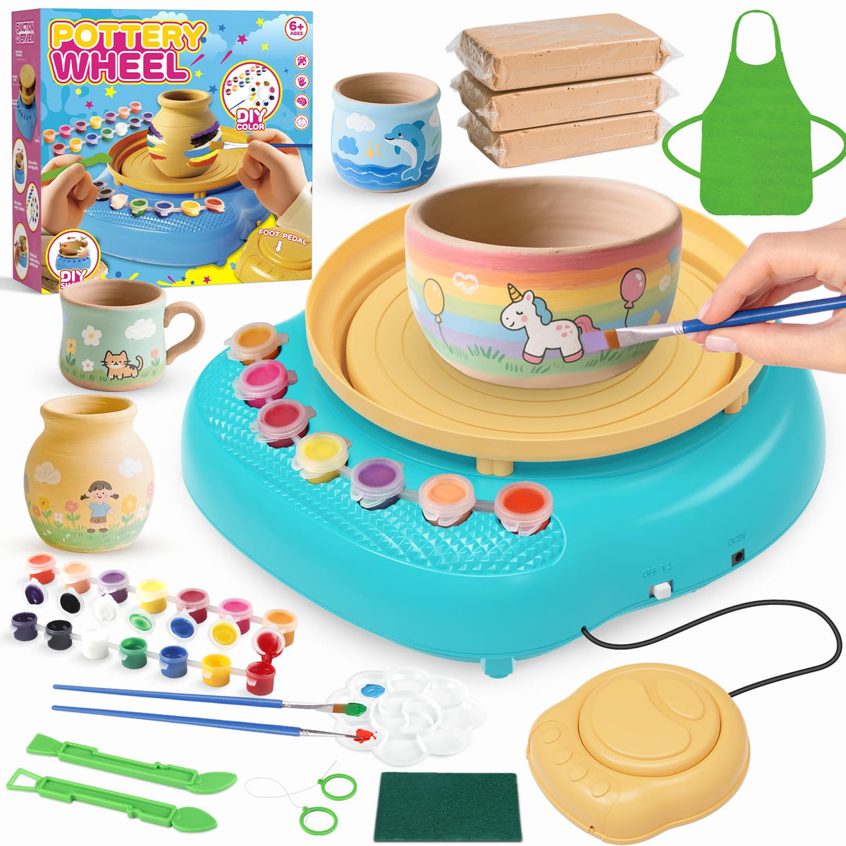 Cmiolacuna pottery wheel in action for kids' creativity and learning