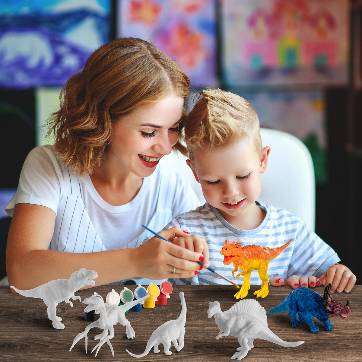 COASTLINE CRAFT kid-friendly brushes designed for comfortable painting.