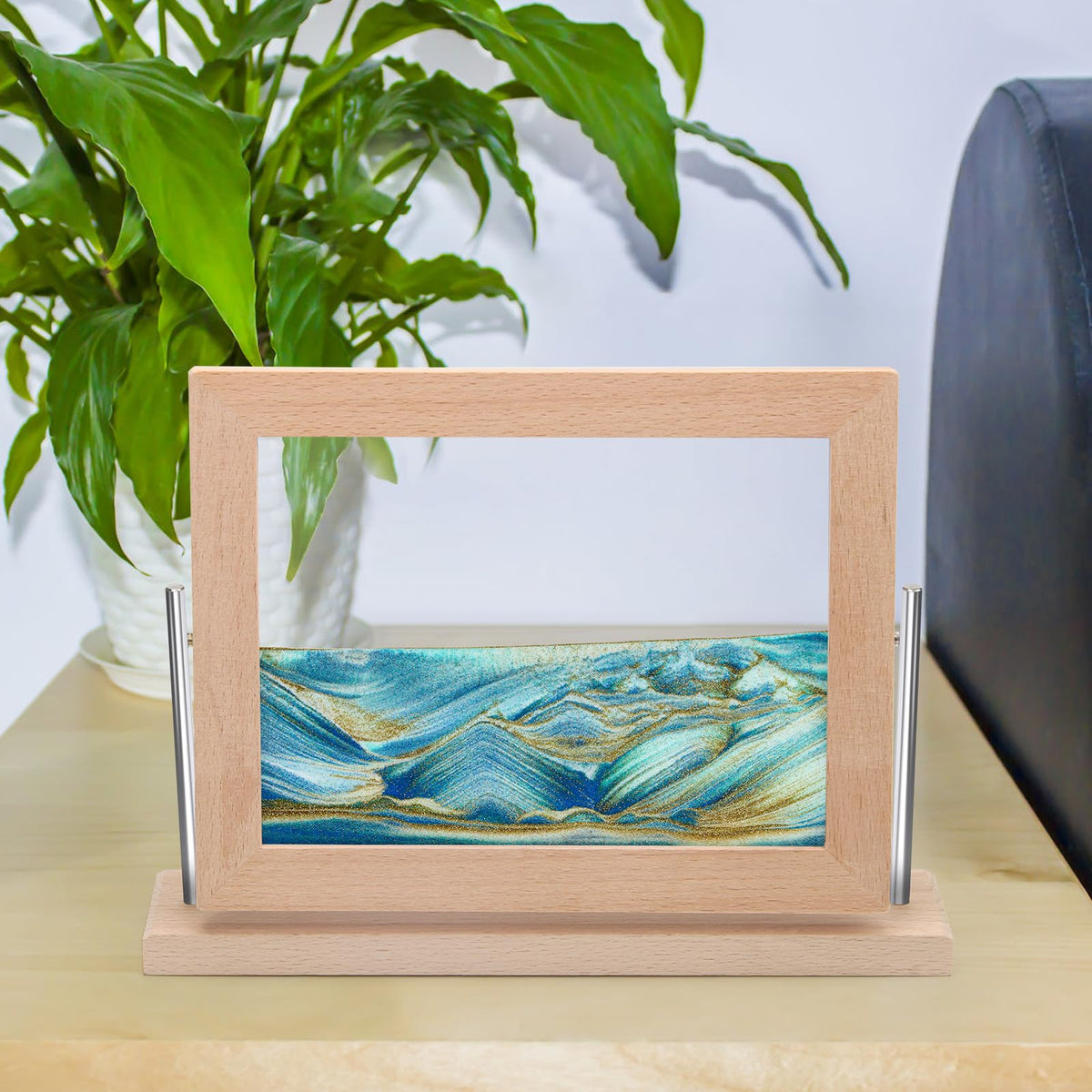 Coitak unique decor piece enhances workspace with tranquil motion