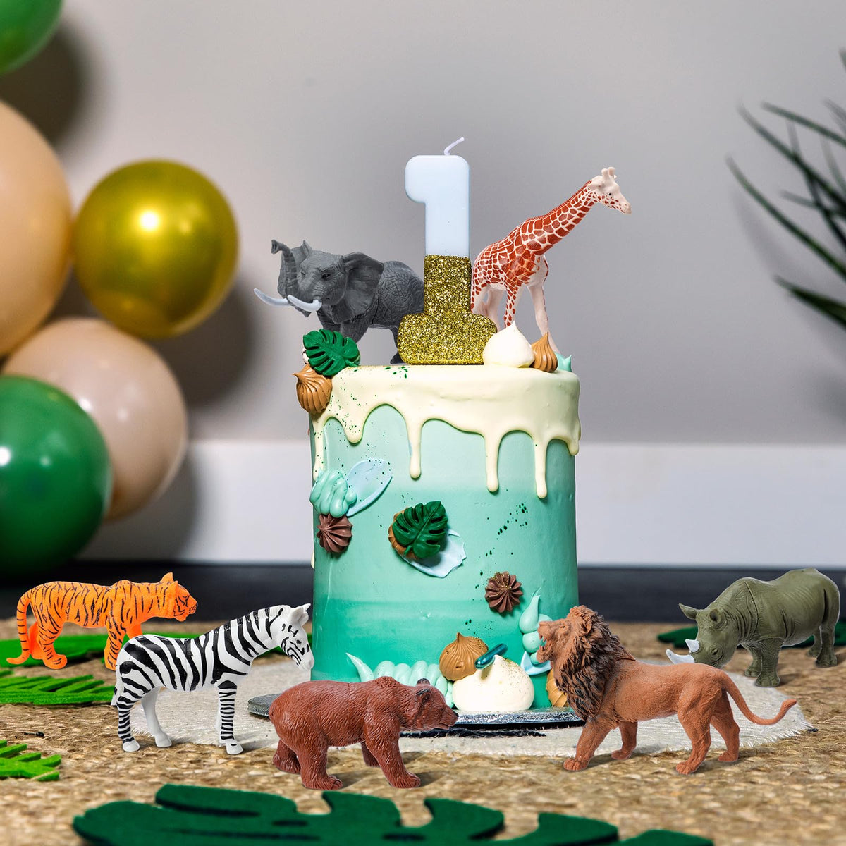 Colingmill mini birthday hats with animals add playful cupcake decor