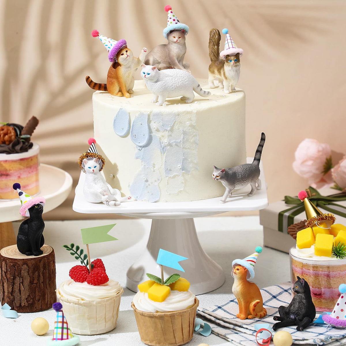 Colingmill mini birthday hats for festive cake decoration