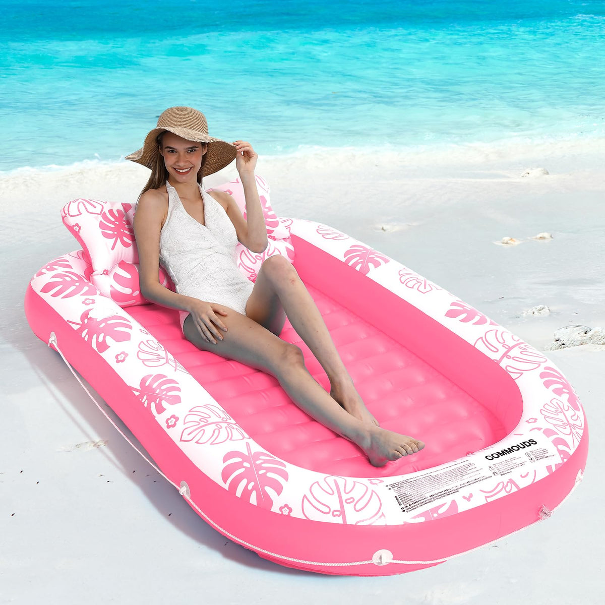 COMMOUDS ideal for backyard, pool, lake, or beach relaxation