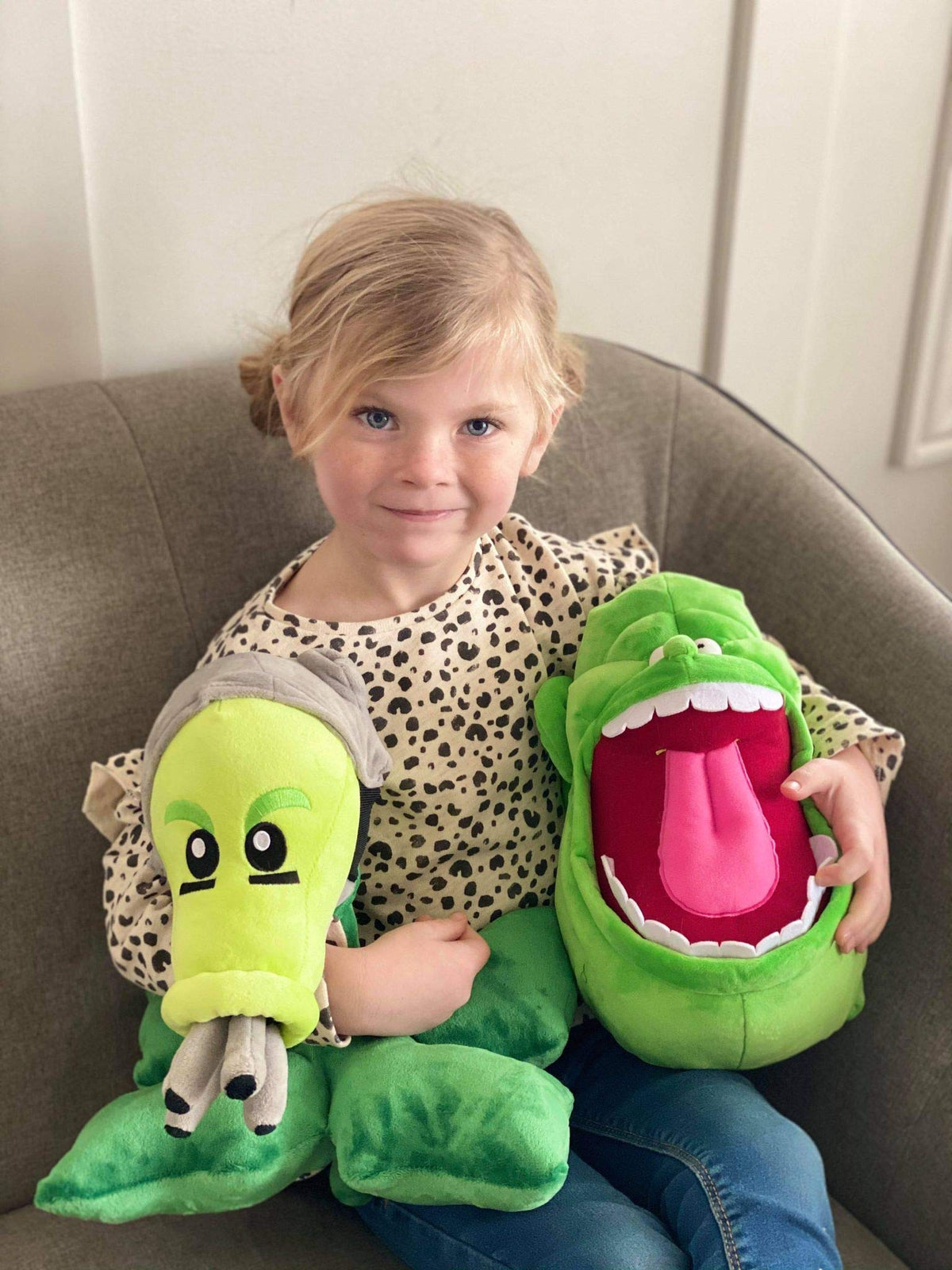 CONHENCI Slimer doll packaging ready as a gift.