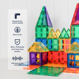 Kids build 2D and 3D structures like houses and castles
